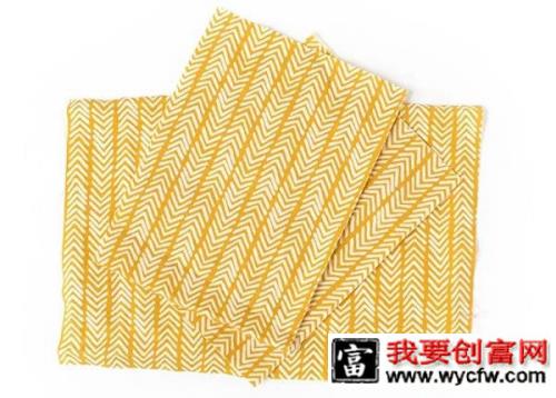 旧牛仔裤DIY变身平板电脑保护套图解 4