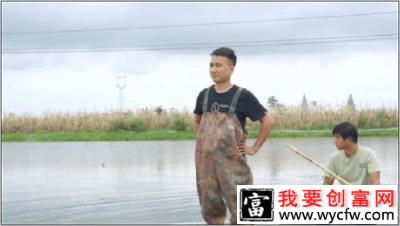 小龙虾成致富法宝 80后神雕“虾”侣告诉你秘诀！