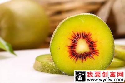 农户种植红心猕猴桃，市场价一斤30元，摇身一变成富农