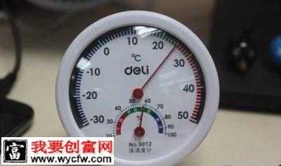 猪养不好竟是因为喝水没喝对……看看你家的猪是不是这样喝水的！